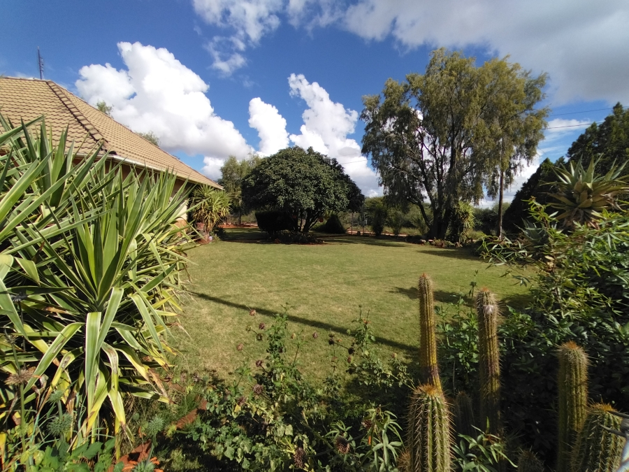 3 Bedroom Property for Sale in Warrenton Northern Cape